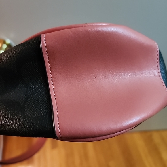 Coach Signiture Zip Brown & Coral Handbag - Picture 7 of 11